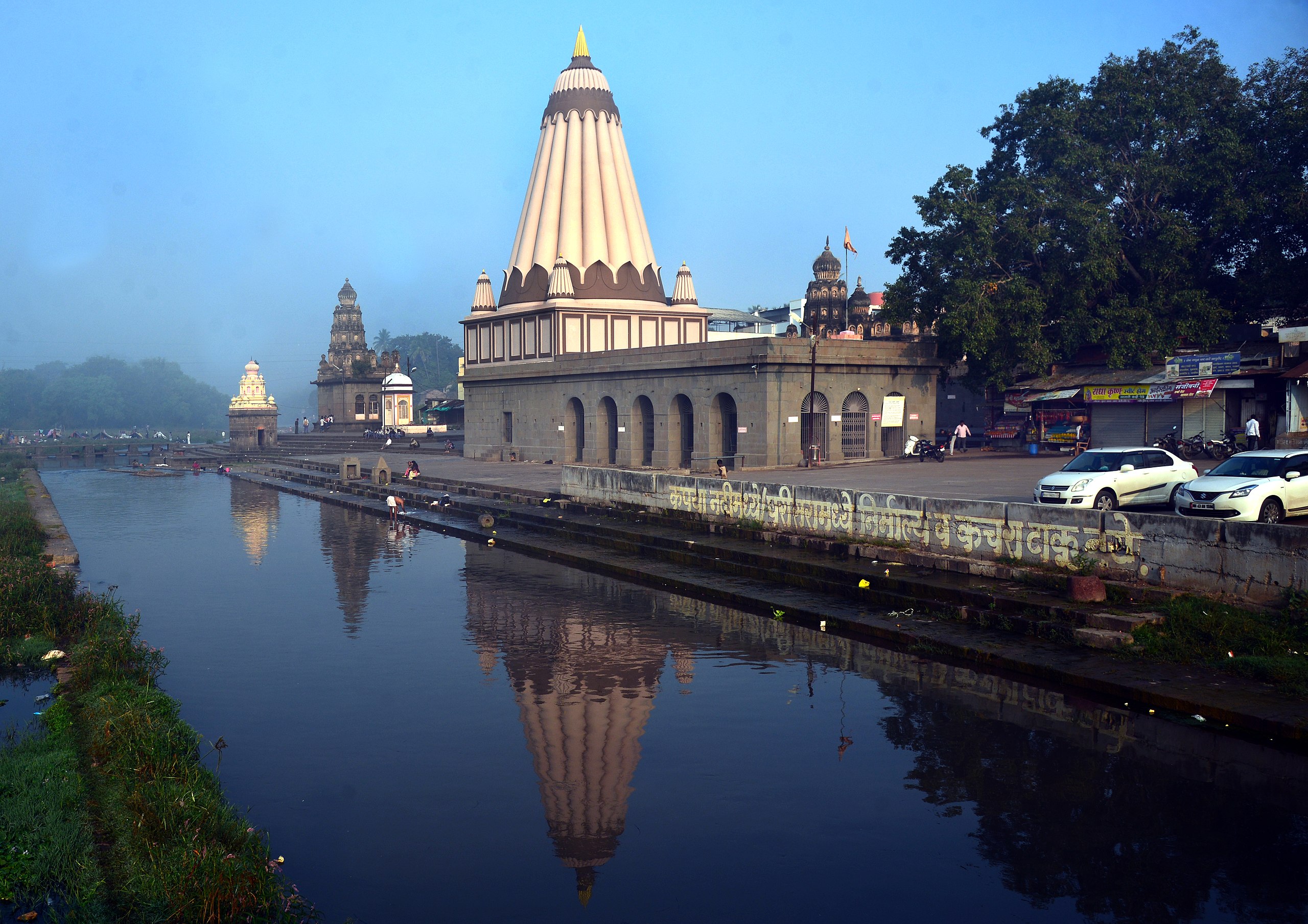 Dholaya Ganpati temple