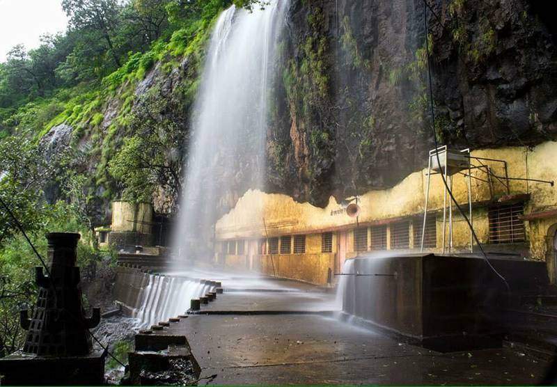 Dhareshwar Waterfall