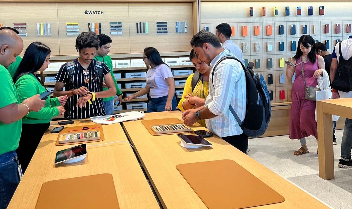 Apple Store Mumbai