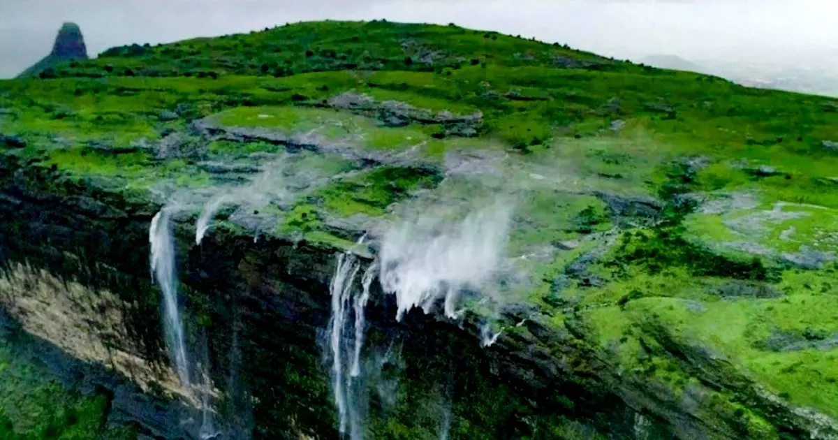 Naneghat Reverse Waterfall